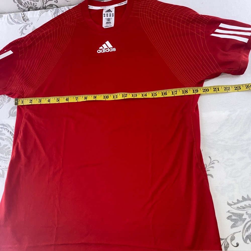 Adidas Clima365 Pullover‎ Shirts
Athletic Tee - Picture 3 of 14